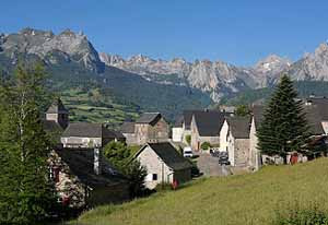 Vall�e d'Aspe - Lescun - Cr�dit J-P Falgui�res